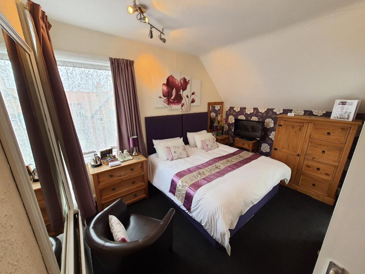 Caxton House Bed and Breakfast Skegness Exteriör bild