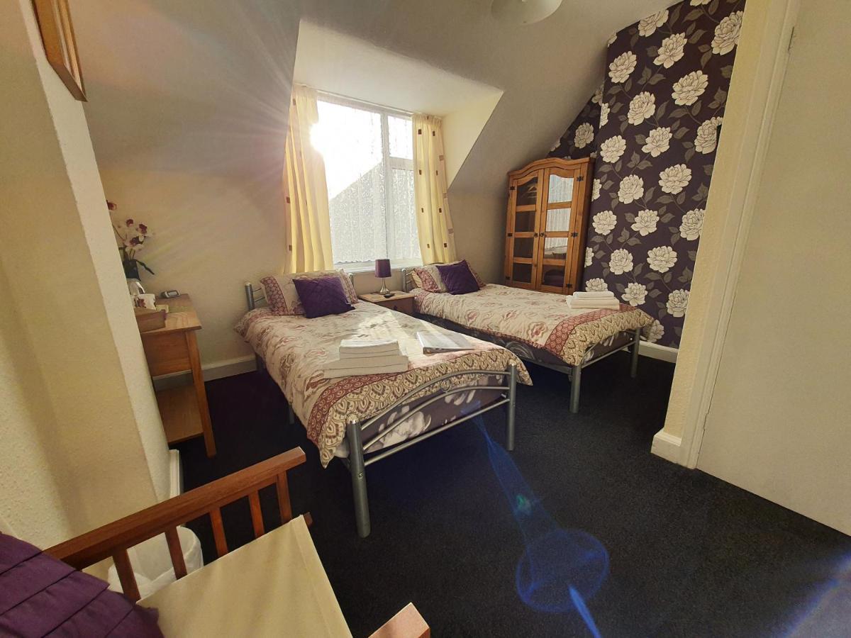 Caxton House Bed and Breakfast Skegness Exteriör bild