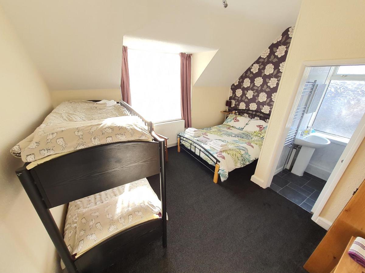 Caxton House Bed and Breakfast Skegness Exteriör bild