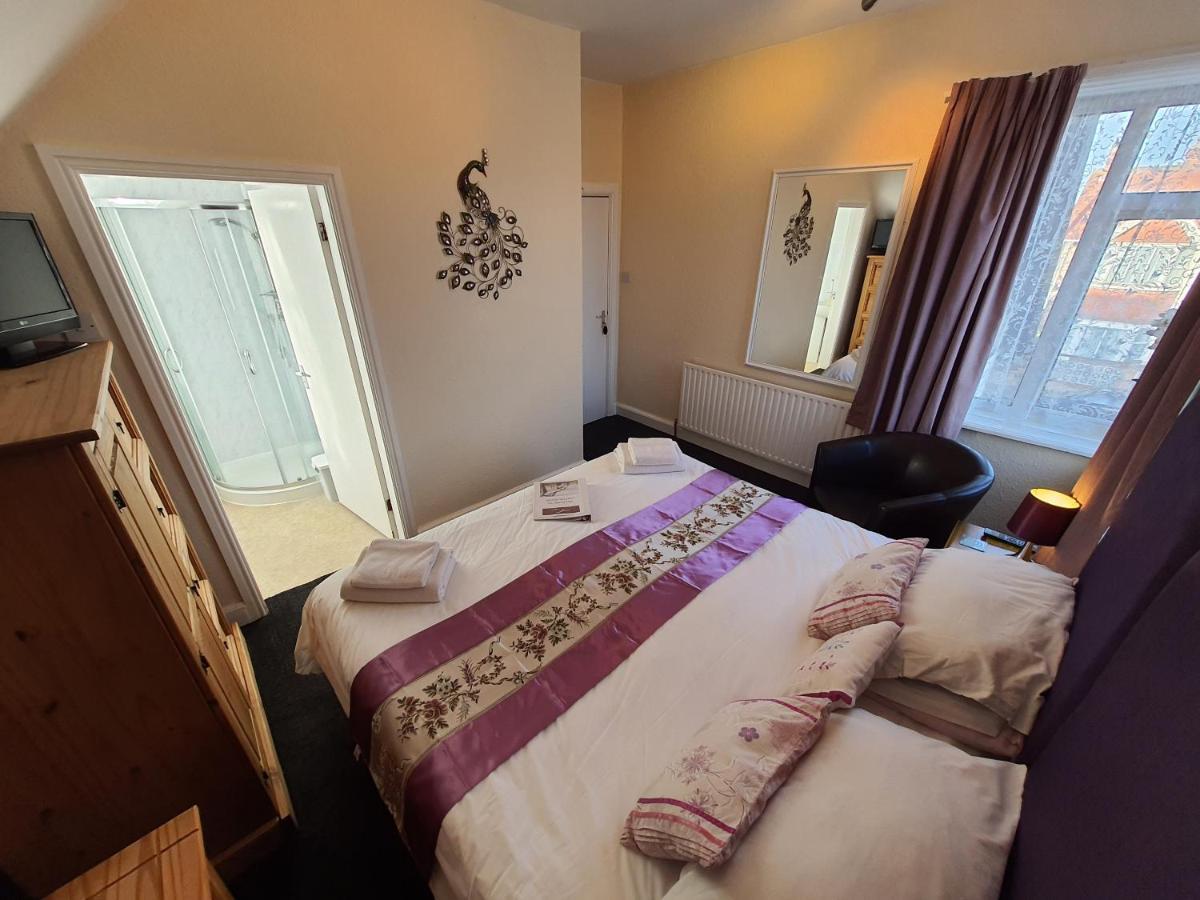 Caxton House Bed and Breakfast Skegness Exteriör bild